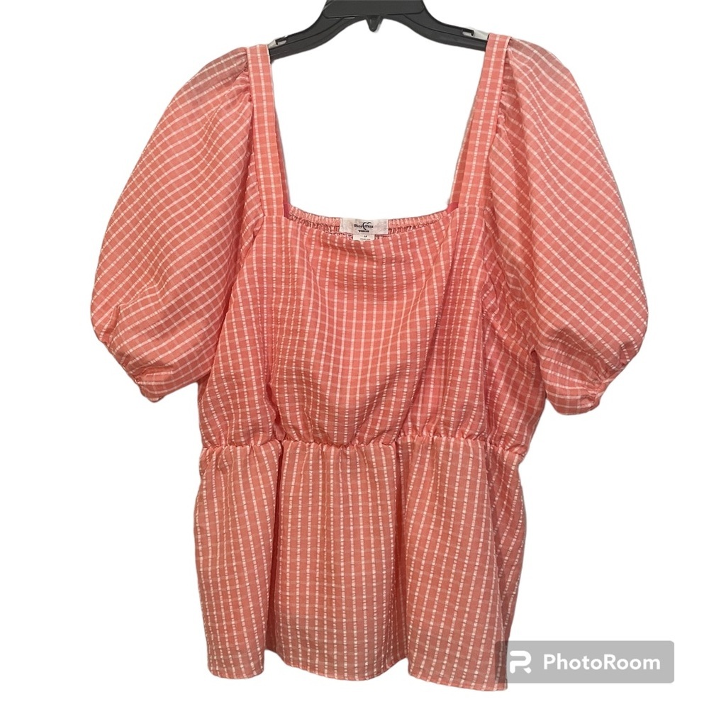 Last Chance 🚨 Moa Moa pink top with balloon sleeves